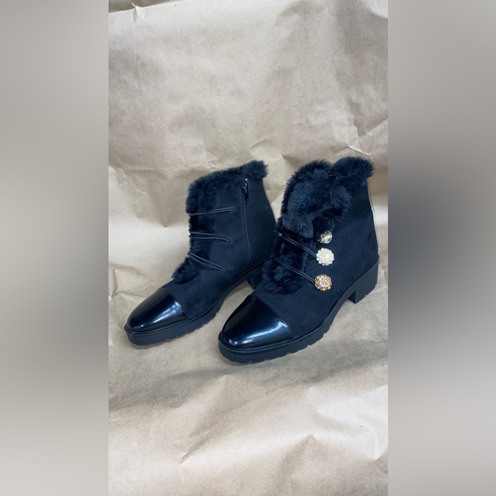 Nanette Lepore Izzy Faux Fur Lined Boots Size 7
